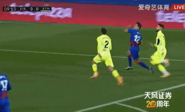 1611267773092012937.gif