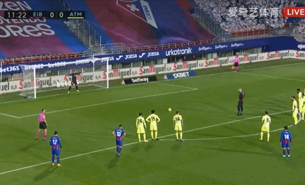 1611267772738014150.gif